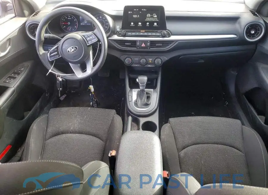 3KPF24AD8LE183415# 8
