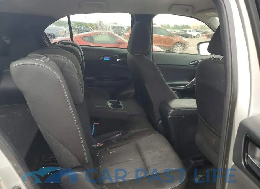 JA4AT5AA2JZ037476# 10