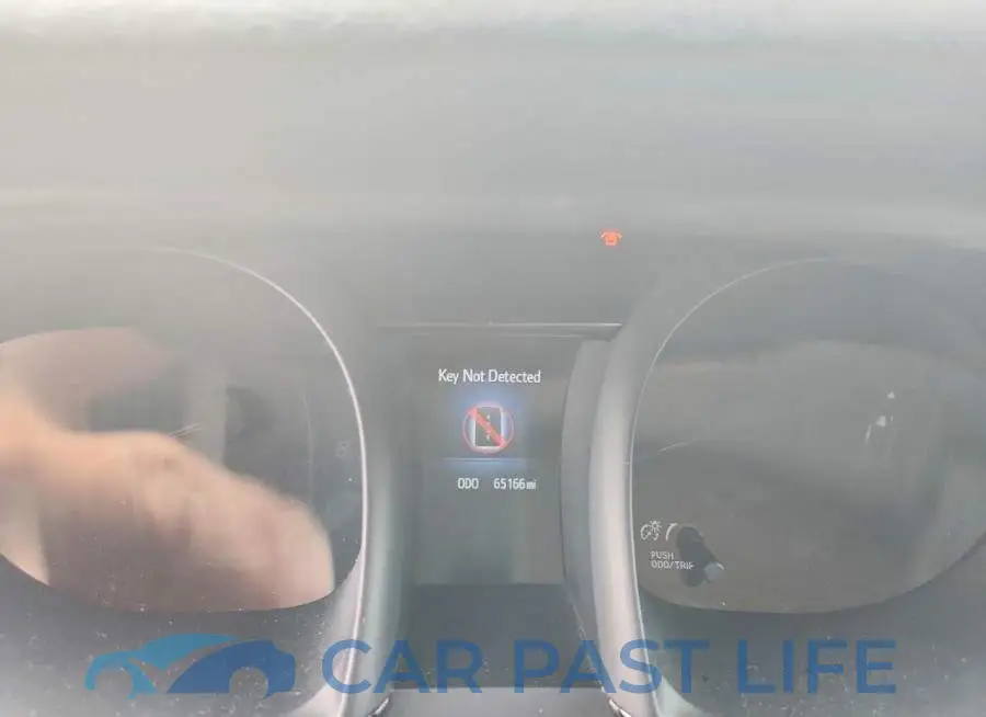 4T1BK1EB2JU277757# 9