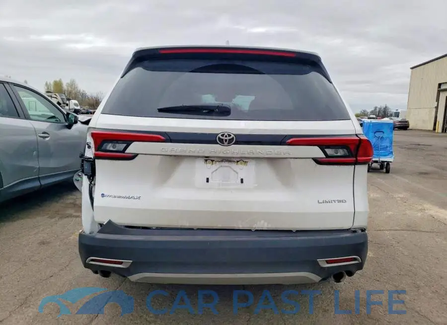 5TDADAB58RS008803# 6