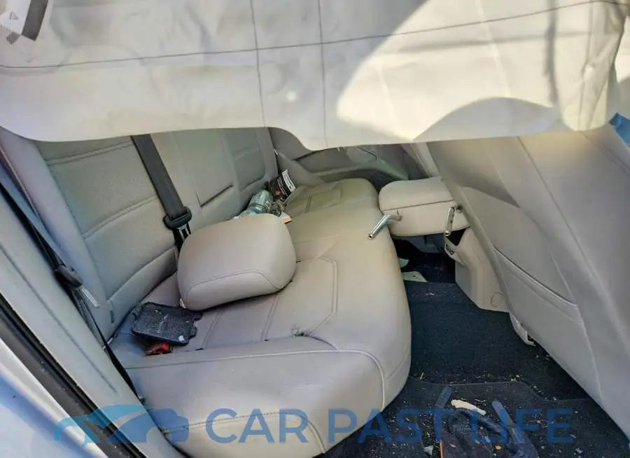 1VWLA7A33KC009916# 10
