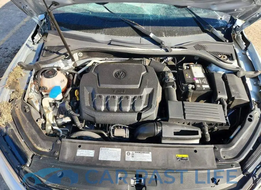 1VWLA7A33KC009916# 11