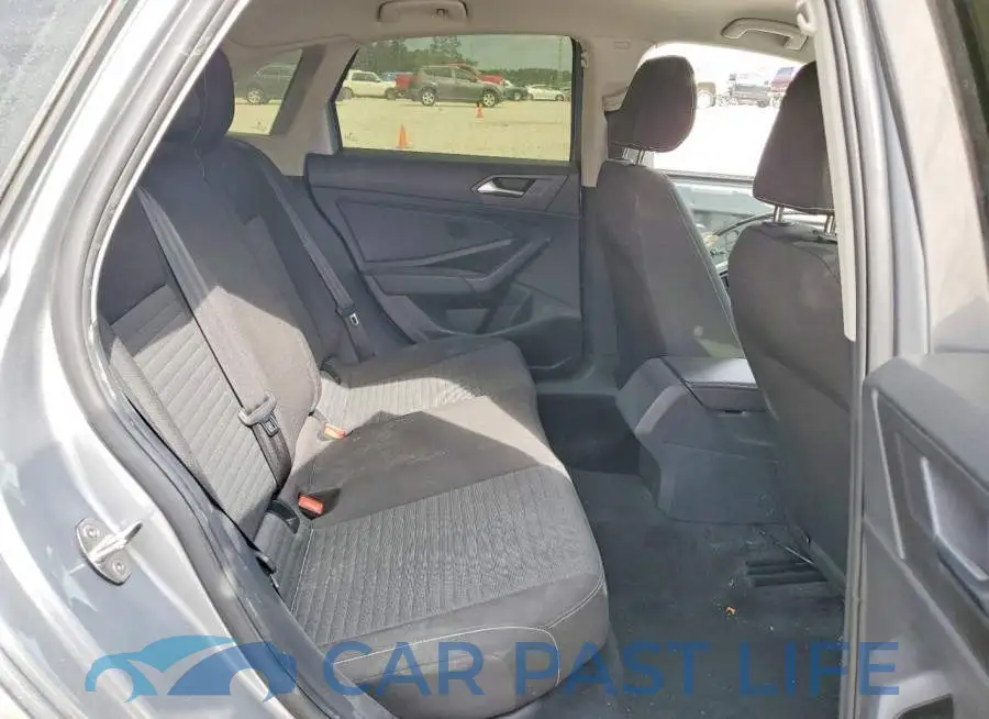 3VW5M7BU9RM051250# 10