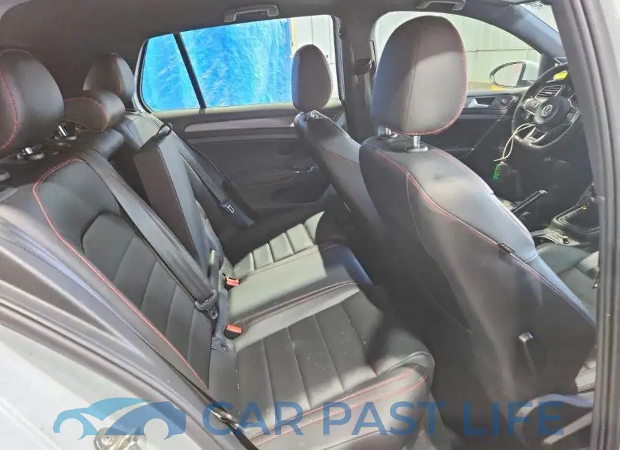 3VW5T7AU1KM031956# 10