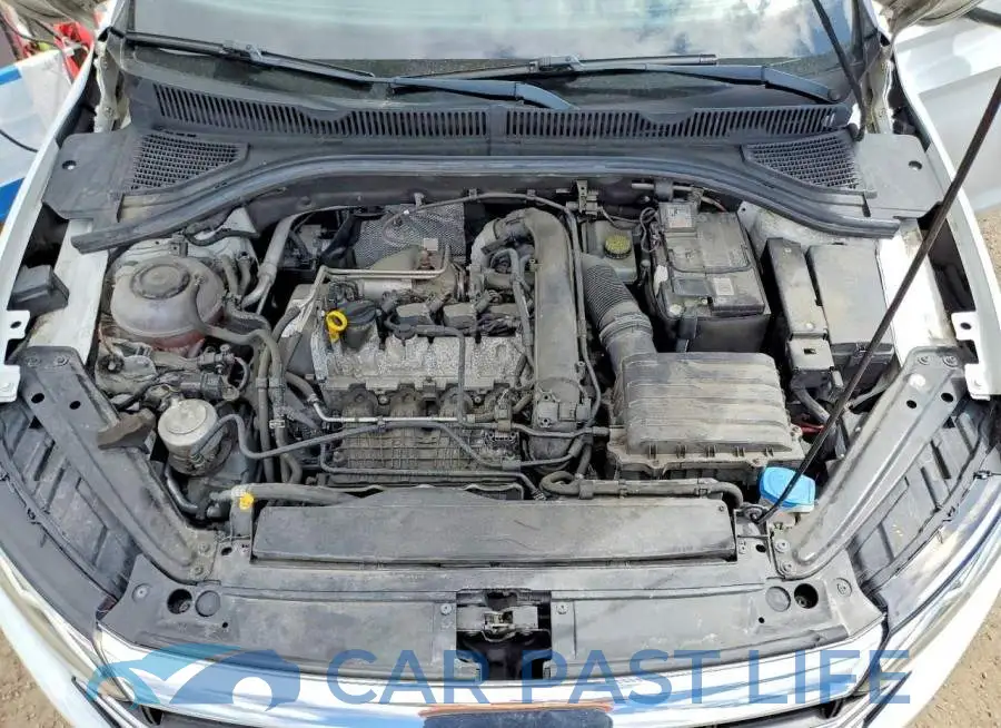 3VWC57BU8KM017763# 11