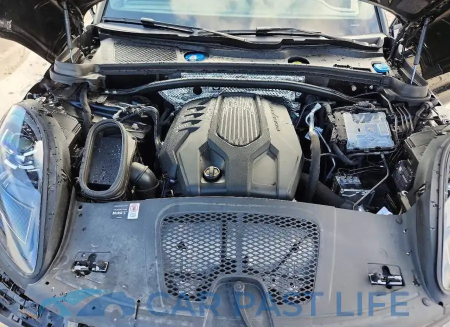 WP1AA2A55SLB11263# 12