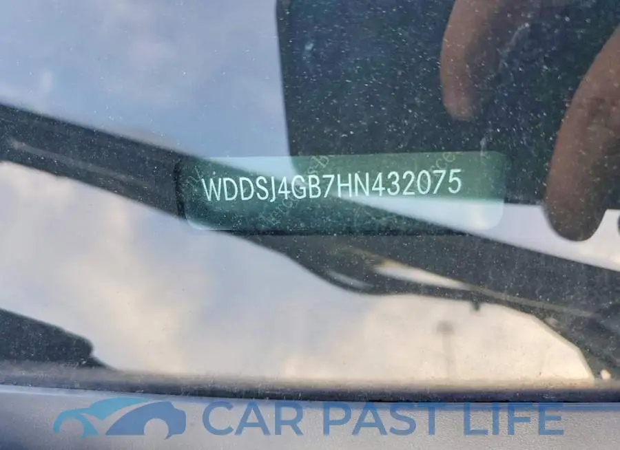 WDDSJ4GB7HN432075# 12