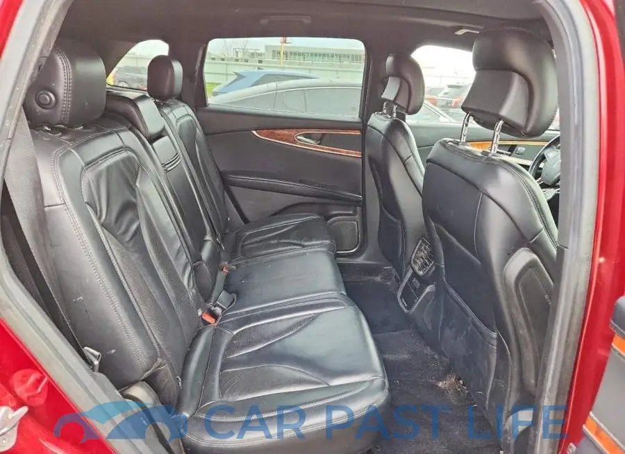 2LMPJ8KR3HBL49539# 11