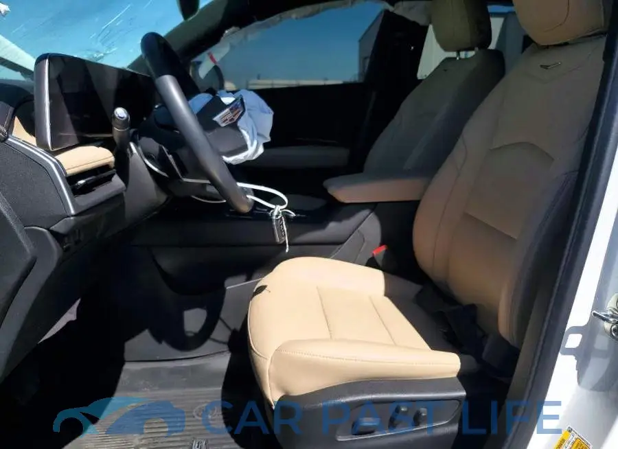 1GYAZAR48RF223011# 7