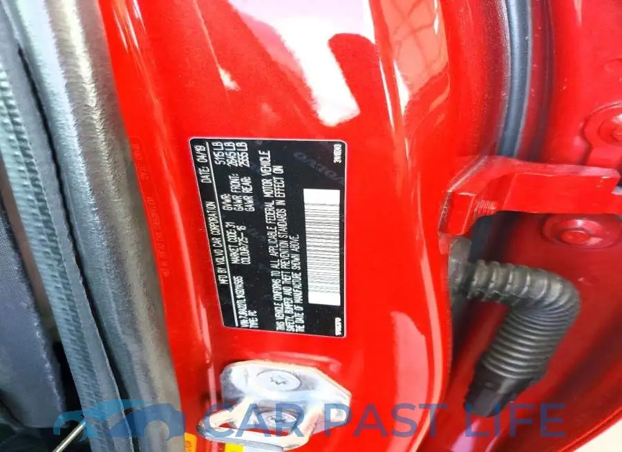 7JRA22TL1KG014565# 12