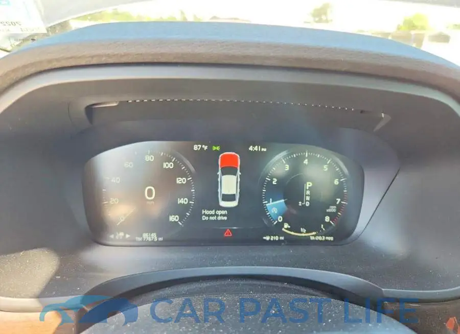 LVY102AK8KP106313# 9