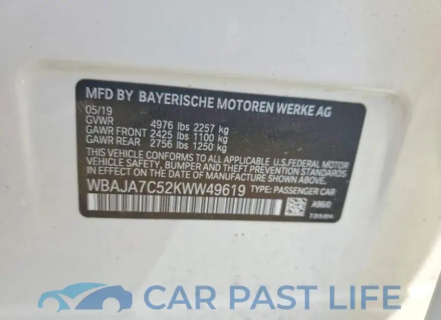 WBAJA7C52KWW49619# 12