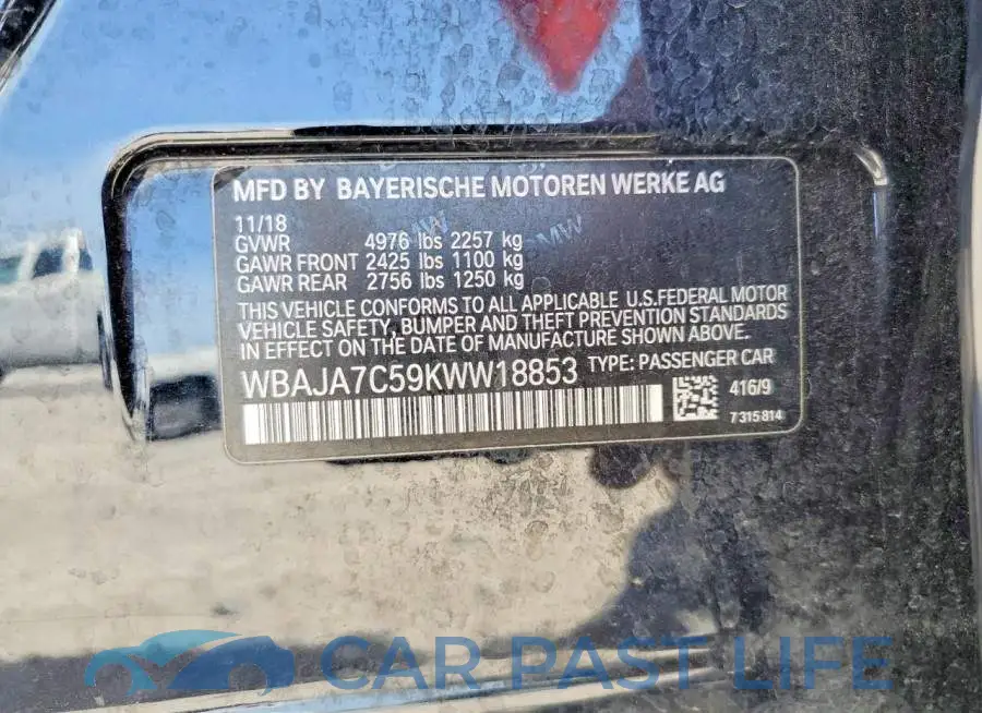 WBAJA7C59KWW18853# 12