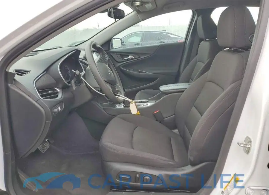 1G1ZD5ST9PF211200# 7