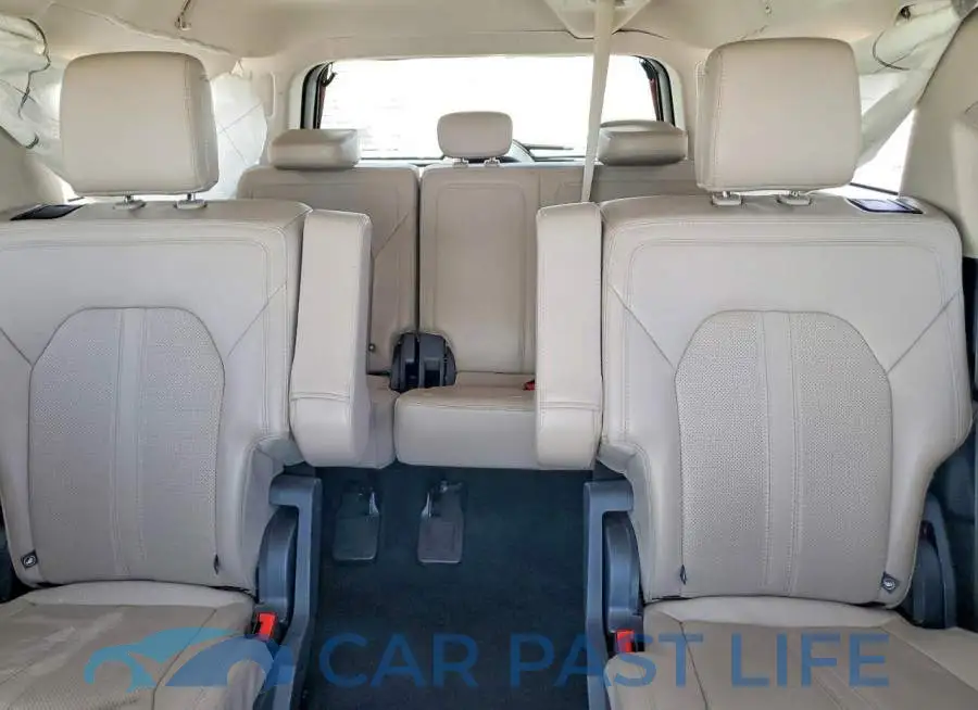 1FMJK2A81REA11857# 10
