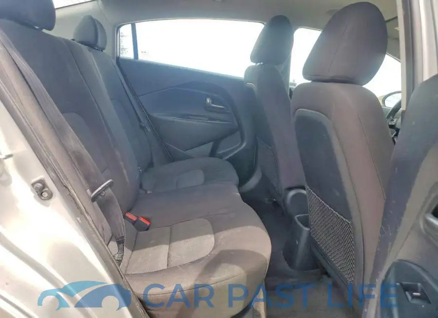 KNADM4A34H6113820# 10