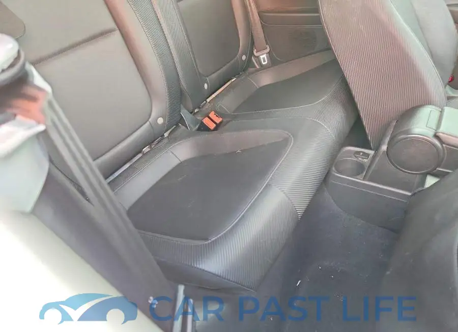 3VW5DAATXKM507168# 10
