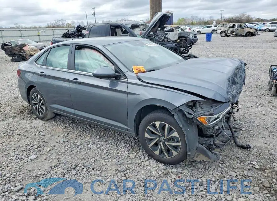 3VW5M7BU3PM046817# 4