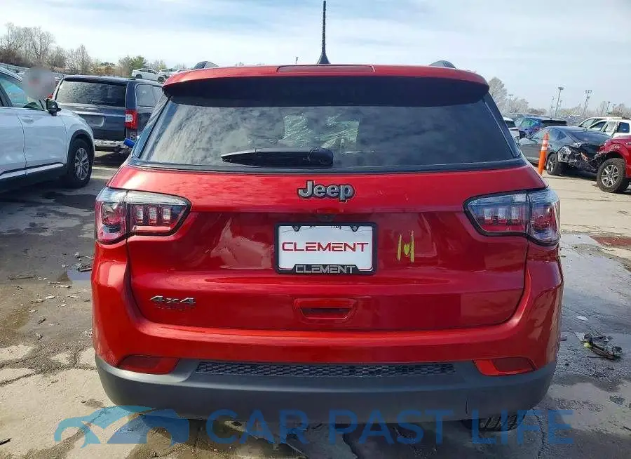 3C4NJDBN2TT163694# 6