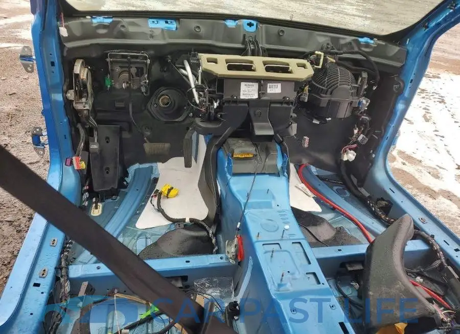 2C3CDXGJ3PH625074# 8