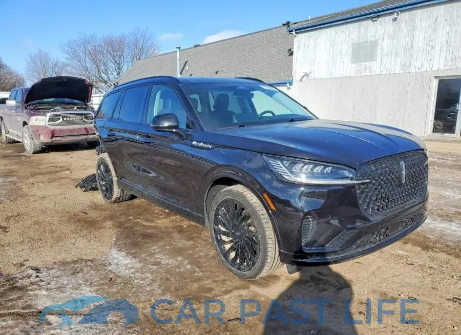 5LM5J7XC9SGL27219# 4