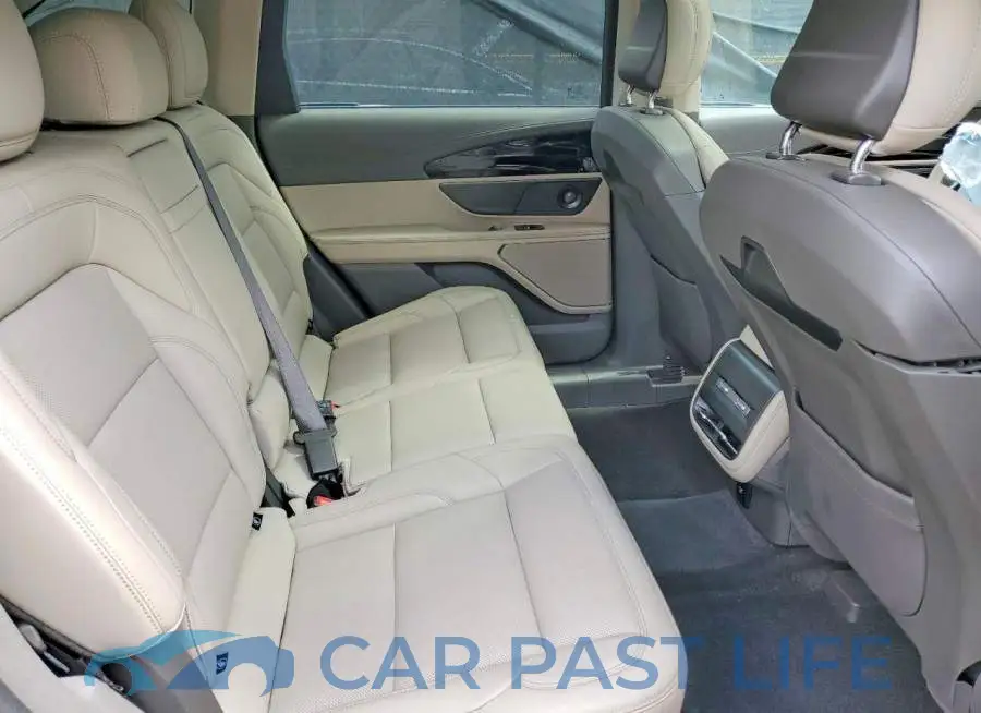 5LMPJ8J44RJ796506# 11