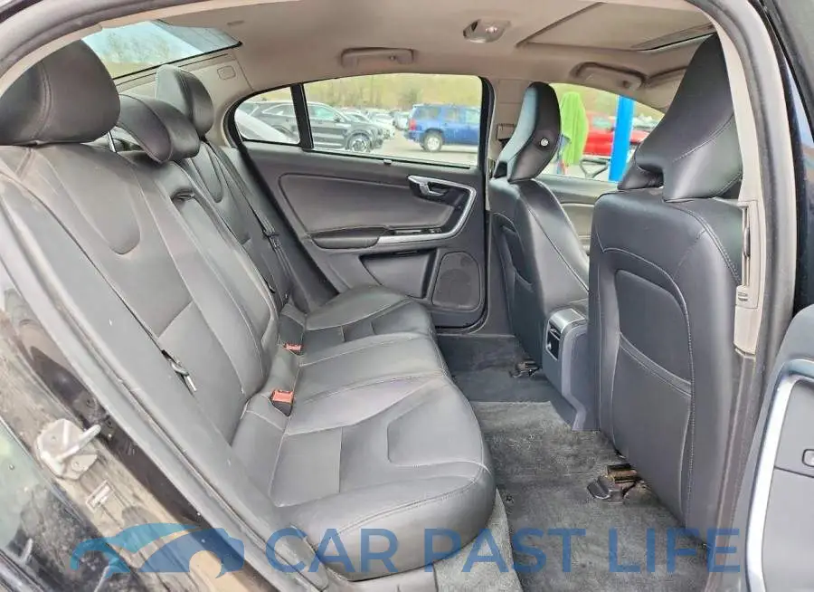 LYV402TK6HB154592# 10