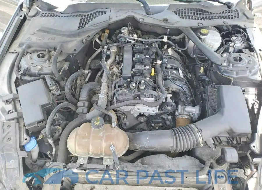 1FATP8UH7J5133257# 11