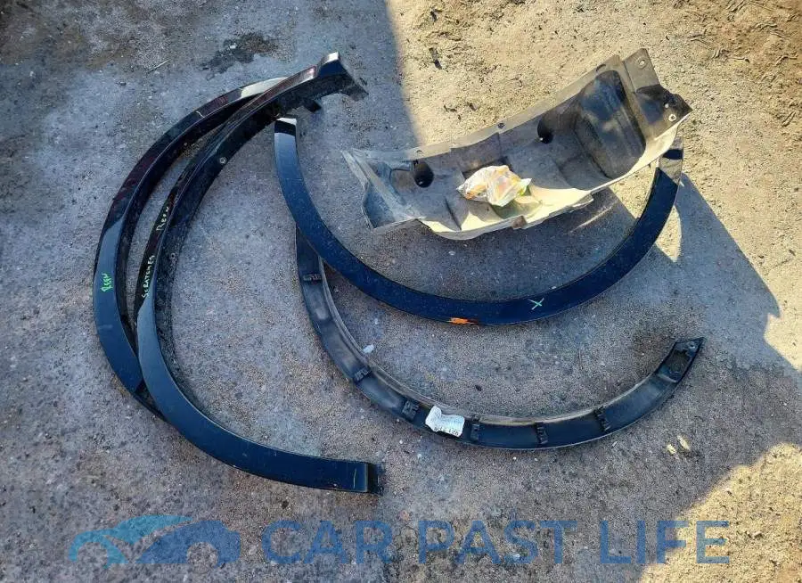 1FTER4FH2NLD04260# 12