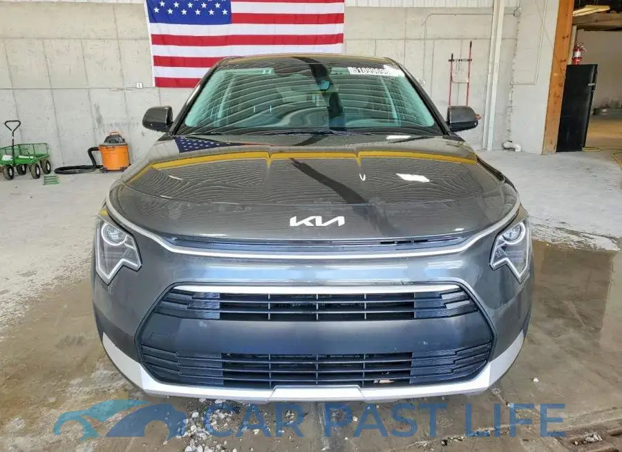 KNDCP3LE4T5316199# 5