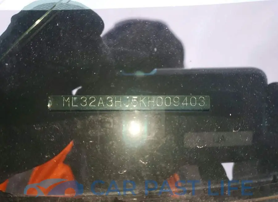 ML32A3HJ5KH009403# 12