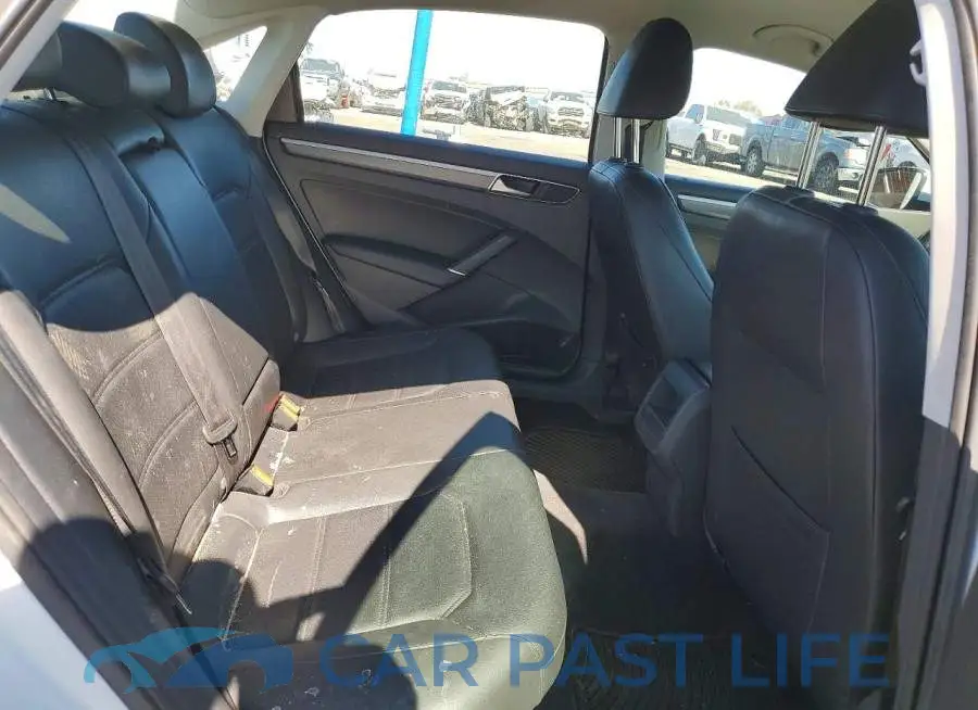 1VWDT7A36HC043520# 10