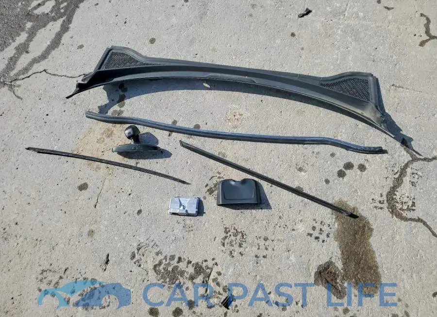 WA1FECF32L1002596# 13
