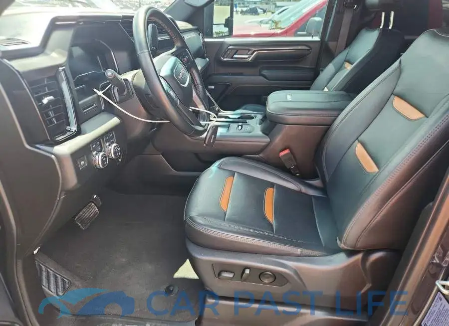 1GT49PEY6RF215245# 7