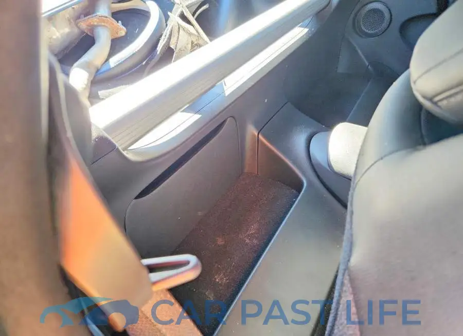 JN1BZ4BH7RM364840# 10