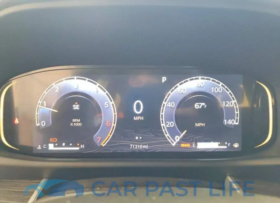 1C4SJVBP6RS139208# 9