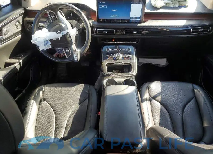 2LMPJ8KP2NBL14761# 8