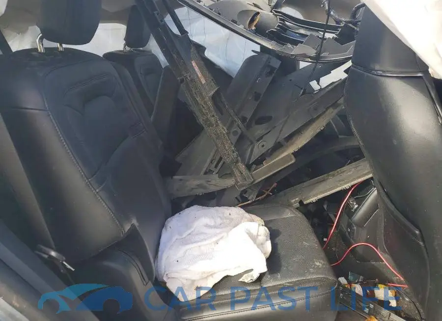 5LM5J7WC6PGL22147# 11