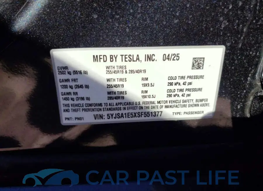 5YJSA1E5XSF551377# 12