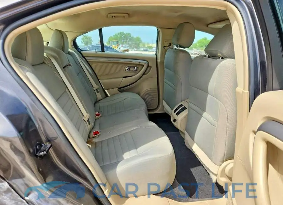 1FAHP2D82JG126501# 10