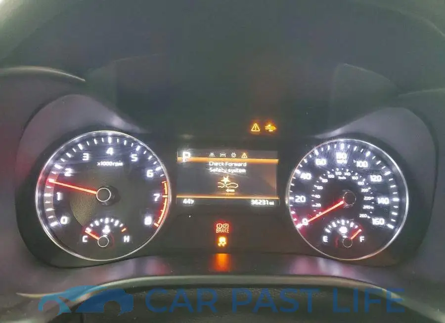 3KPF24AD9RE735321# 9