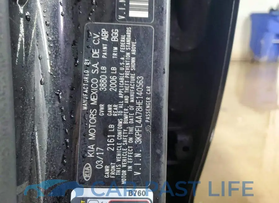 3KPFL4A78HE140563# 12