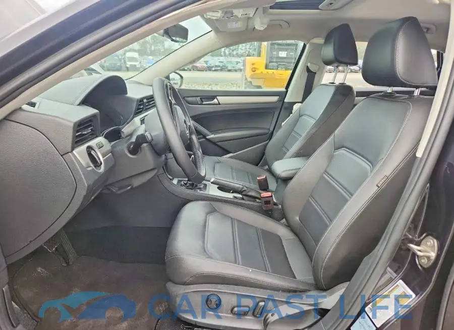 1VWSA7A39NC004428# 7