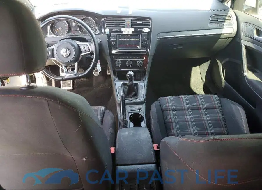 3VW5T7AU0LM012025# 8