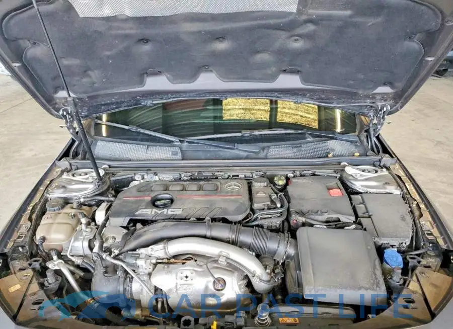 W1K5J5BB8MN152640# 11