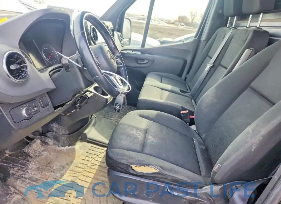 WD3BF0CD7KP044524# 7