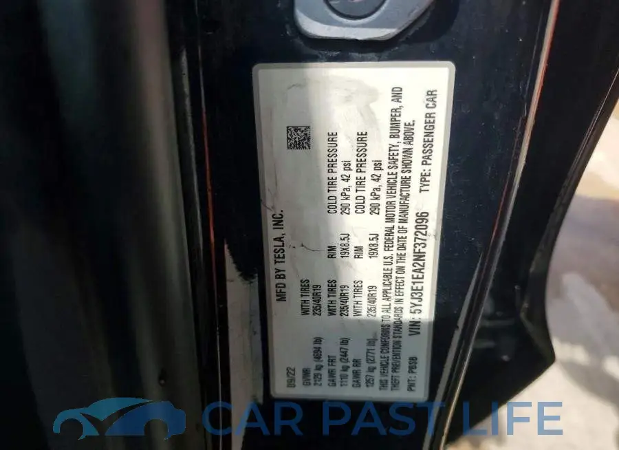 5YJ3E1EA2NF372096# 12
