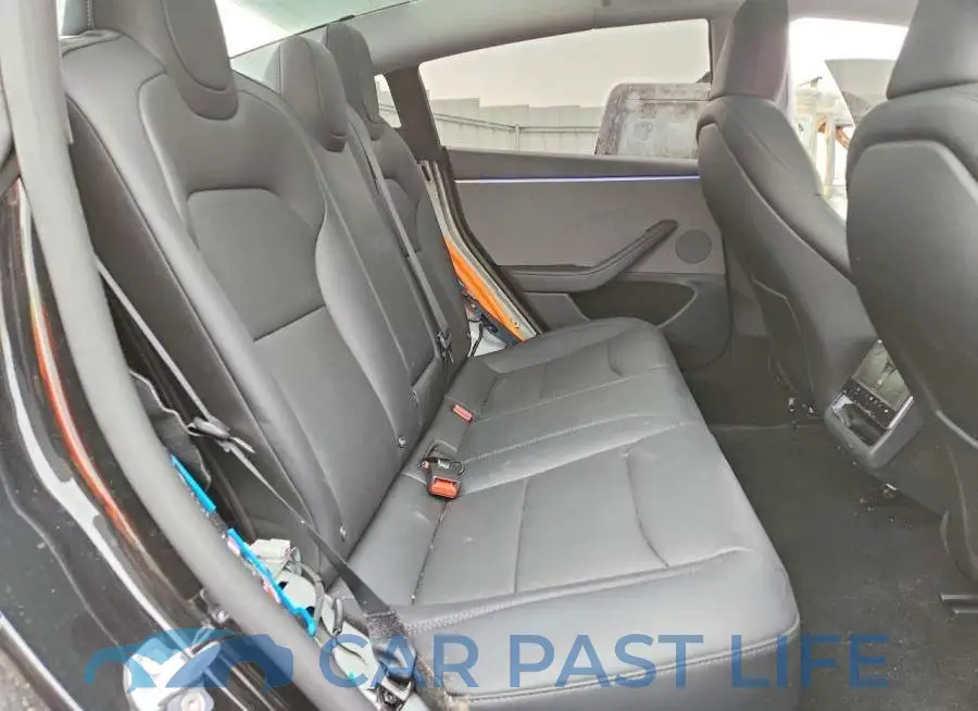5YJ3E1EAXTF116219# 10