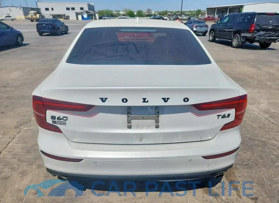 7JRA22TK7LG060832# 6