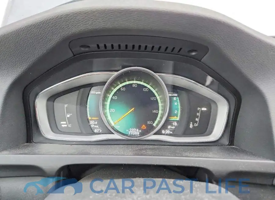 LYV402HK6JB185873# 9